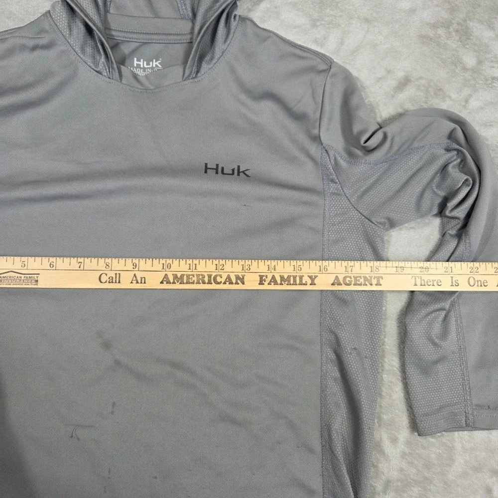 Huk Fishing Youth XL Grey Performance Long Sleeve Hooded Sun Shirt Mesh Panels